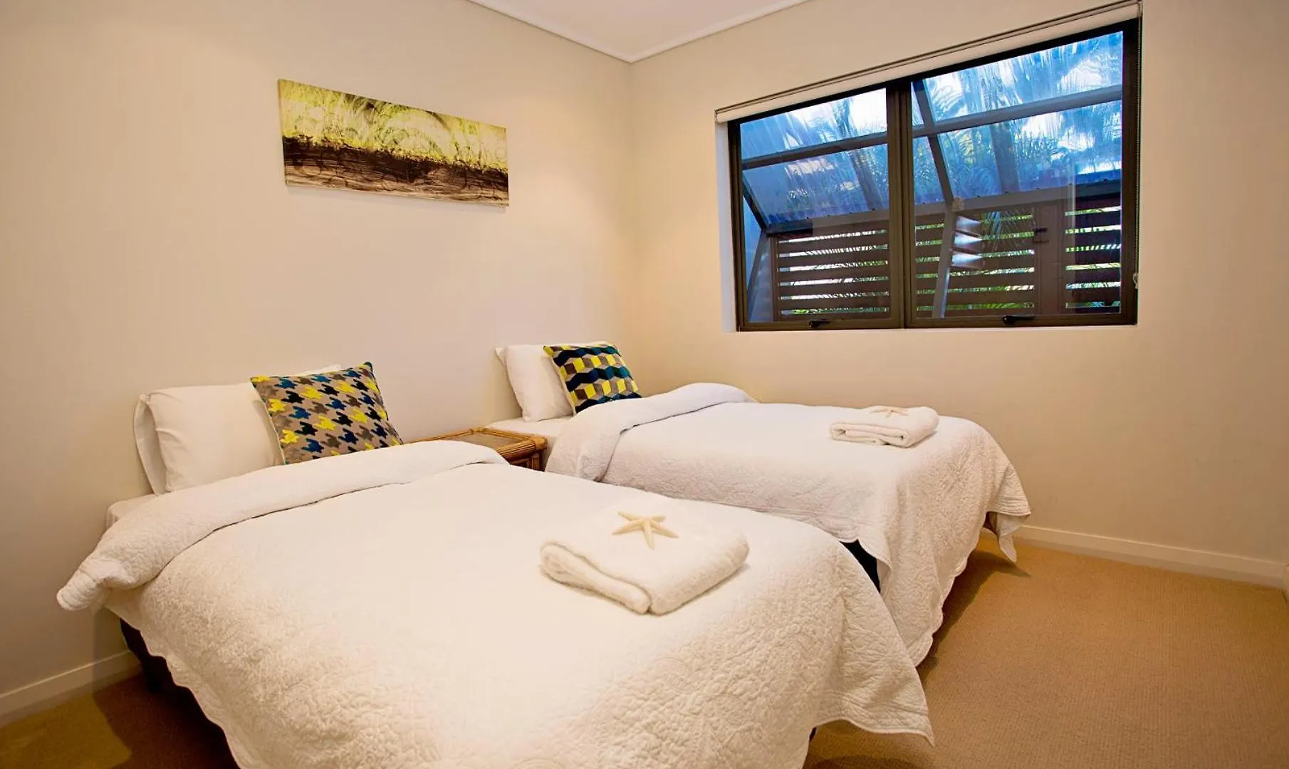 Kingfisher - Three-Bedroom Beachside Escape In Agnes Water, With Heated Communal Pool Australia