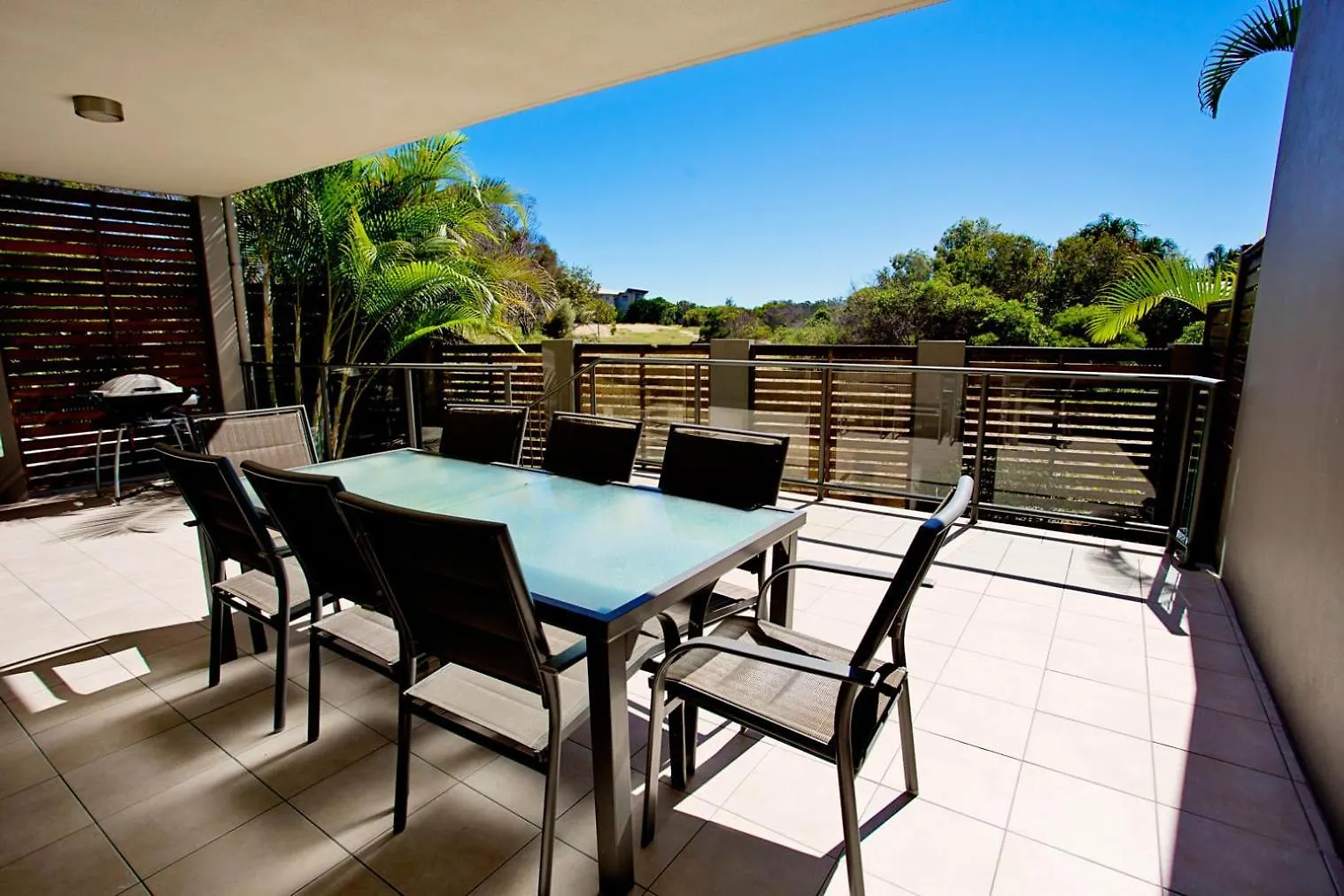 Kingfisher - Three-Bedroom Beachside Escape In Agnes Water, With Heated Communal Pool 0*,